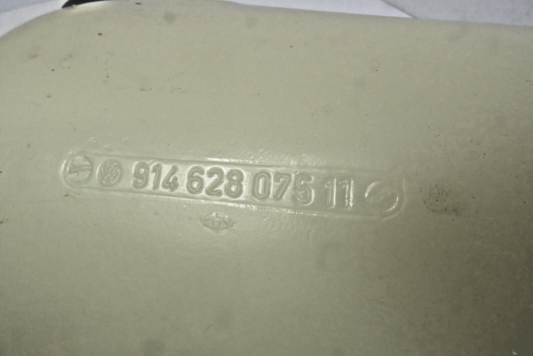 Original Porsche 914 Behälter Wischwasser Scheibenwischer Tank 91462807511 – Bild 6