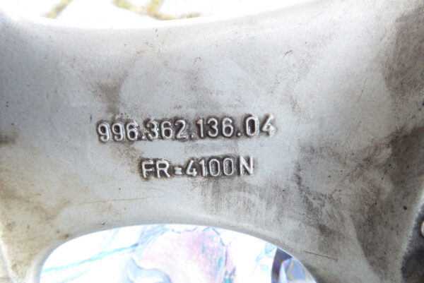 PORSCHE 911 996 Turbo 18  99636213604 Hohlspeichen Felge Alufelge 8.5Jx18H2 ET50 – Bild 9