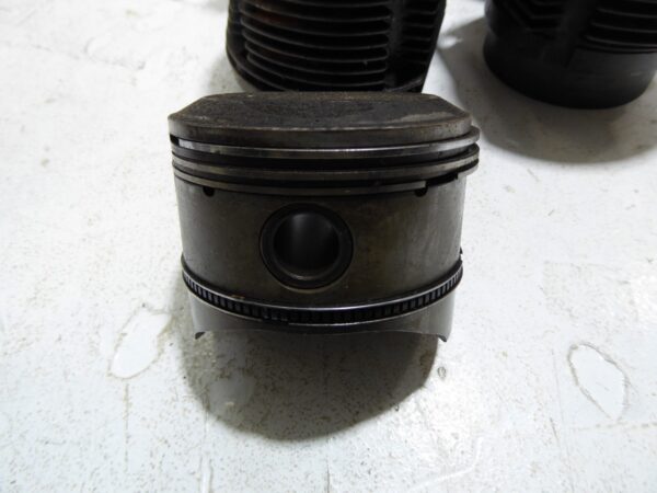 PORSCHE 912 356    Motor  Kolben Zylinder   Konvolut – Bild 7