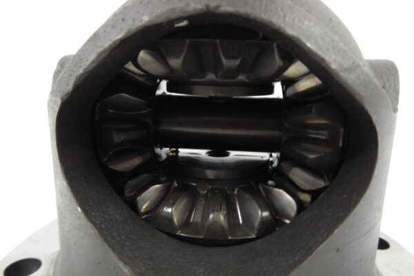Porsche 911 964  Differenzial Korb im Getriebe  9503322120R – Bild 3