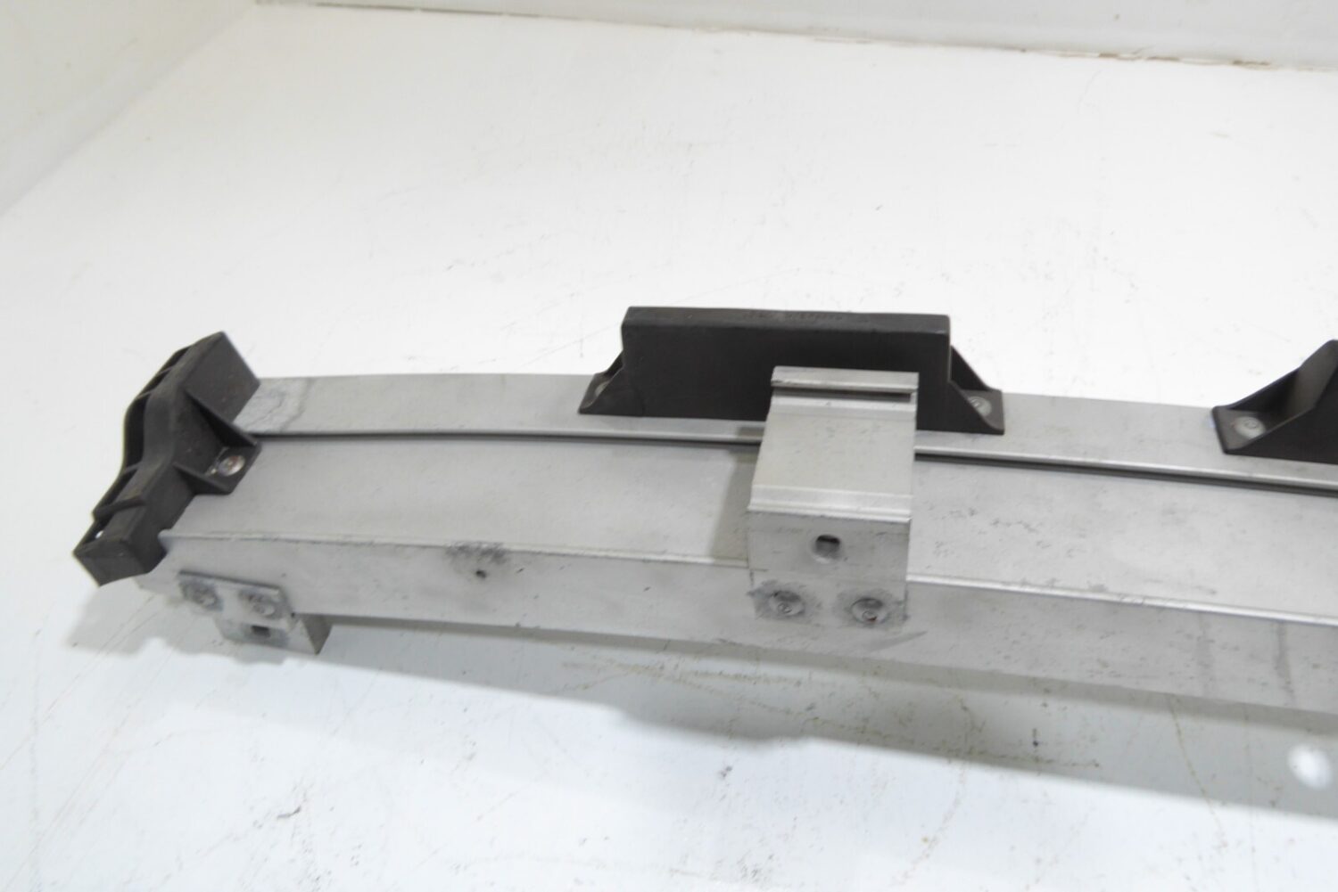 Porsche 911 993 Stoßstangenträger Prallträger Träger ALU USA 99350502103 bumper – Bild 6