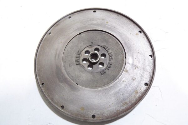 Porsche 911   Schwungrad am Motor 9111022011R