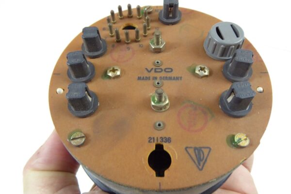 Porsche 944 924 Tankanzeige Kombiinstrument 94464131002 – Bild 5
