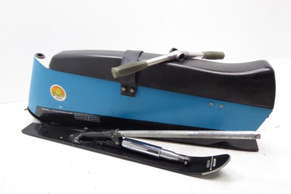 Porsche Arova 212  Skibob in Blau