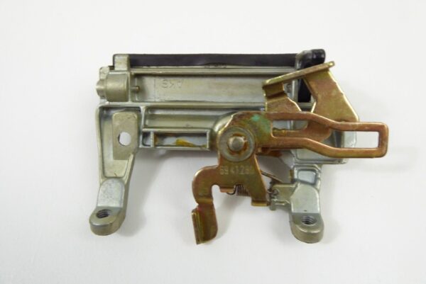NEU NOS Saab 900-1 (1978-1993) Griff Heckklappe  6941280 – Bild 3