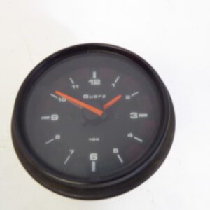 Nr.3 Porsche  911 964 993 Uhr VDO Quarz Tacho 96464170100