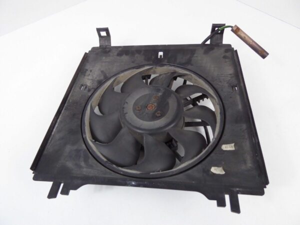 PORSCHE 911  996 Lüfter Kühler Lüftermotor vorne rechts 99662403502