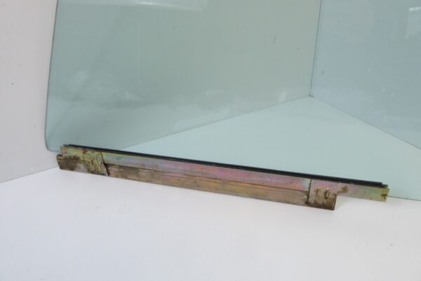 PORSCHE 911  SC 964 993  Links Fensterheber schiene Fensterheberschiene Kreuzarm