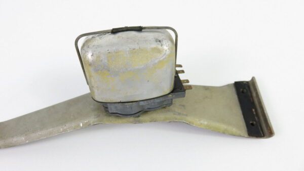 Porsche 911 912 Heckwischermotor an Motorhaube 93063806100 – Bild 6
