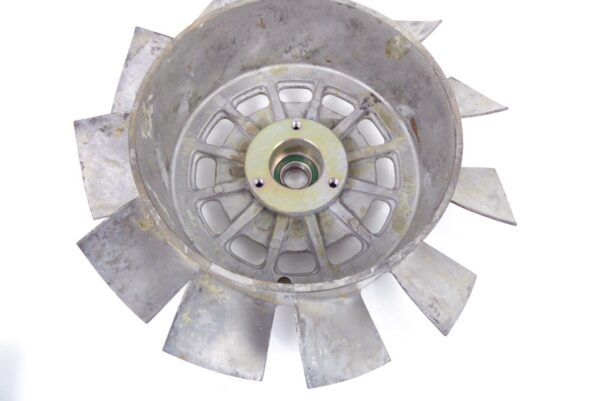 Porsche 911 930 964  Turbo  Lüfterrad Flügelrad Original Zustand 9301061136R – Bild 11