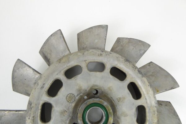 Porsche 911 930 964  Turbo  Lüfterrad Flügelrad Original Zustand 9301061136R – Bild 4