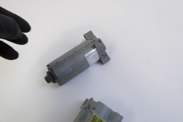 Porsche 911 997 991     Sitz  Motor Bosch 0130002628 – Bild 7