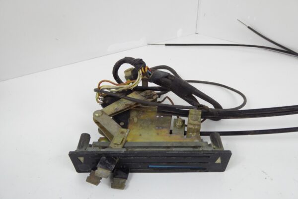 Porsche 911 F Modell  Heizungsregler 91161311100 – Bild 4