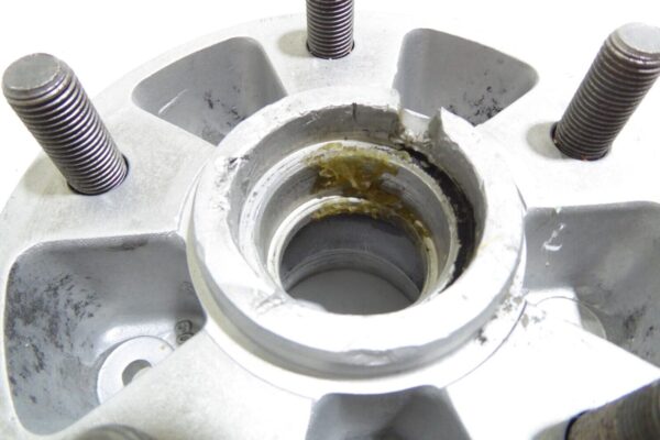 Porsche 911 G Modelle Radnabe Original vorne Radtträger 9113415054R 1974-1989 – Bild 4