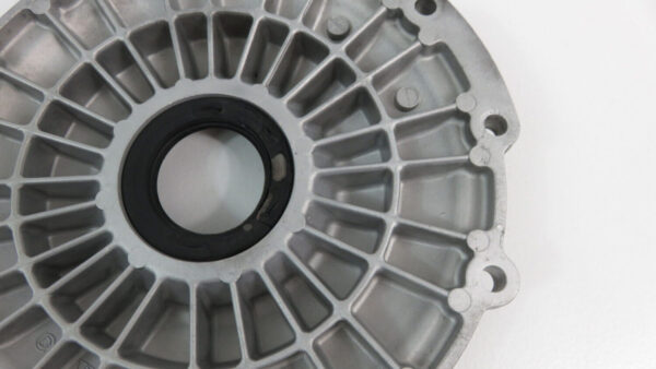Porsche 911 Getriebedeckel Seitlich 3.0 SC 3.2  Verstärkt  Getriebe 9153013112R – Bild 4