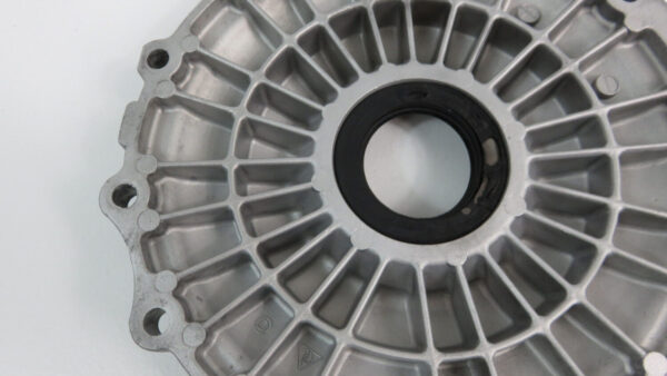 Porsche 911 Getriebedeckel Seitlich 3.0 SC 3.2  Verstärkt  Getriebe 9153013112R – Bild 5