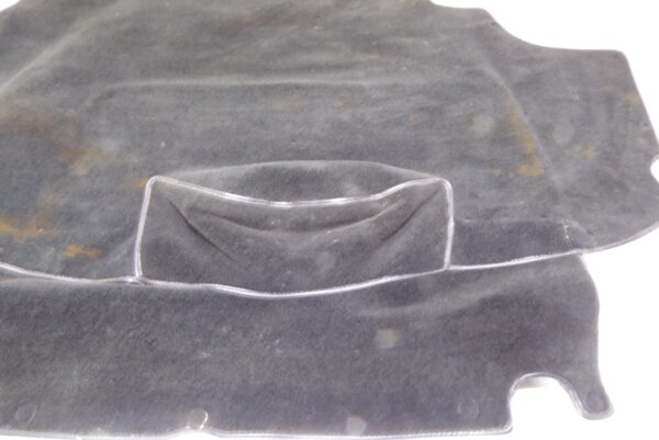 Porsche 924 944 Kofferraumteppich schwarz – Bild 4