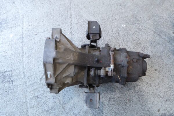 Porsche 924 Getriebe Schaltgetriebe YR12036