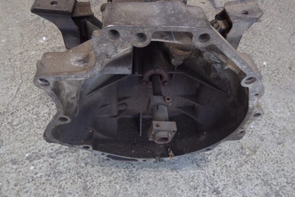 Porsche 924 Getriebe Schaltgetriebe YR12036 – Bild 8