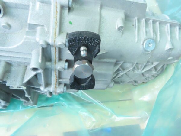 Porsche Boxster Spyder / Cayman S / Cayman GT4 Getriebe Neu 00004321099 – Bild 5